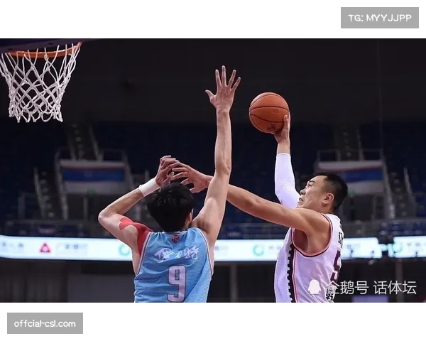 更衣室故事：韩德君在赢下系列赛后请大家吃烧烤